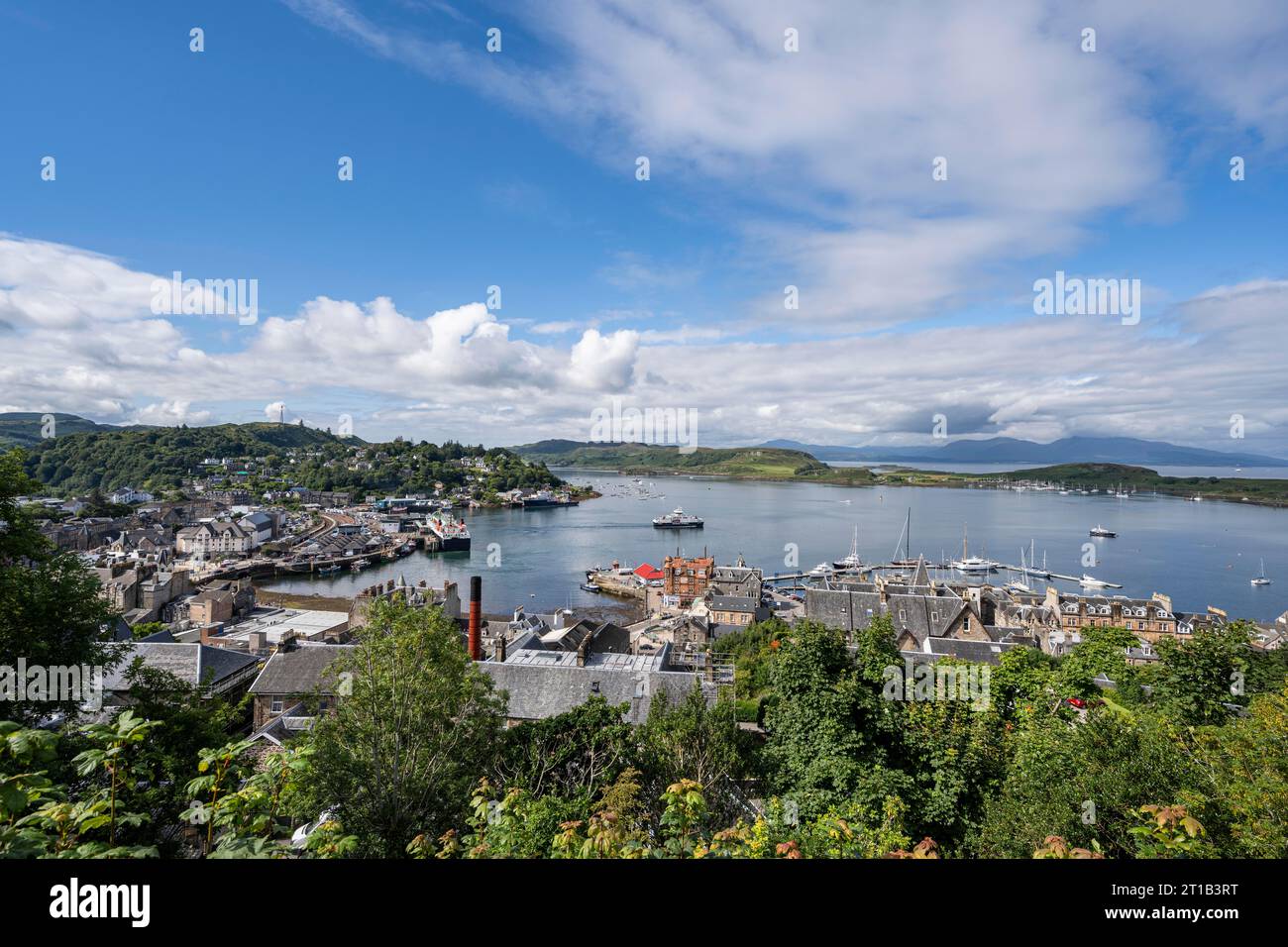 Vista sulla città portuale di Oban, Argyll e Bute, Scozia, Regno Unito Foto Stock