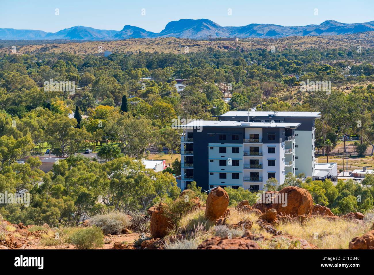 Il nuovo progetto di sistemazione dello staff sanitario NT da 25 milioni di dollari ad Alice Springs, Northern Territory, Australia, è stato aperto nel luglio 2023 Foto Stock