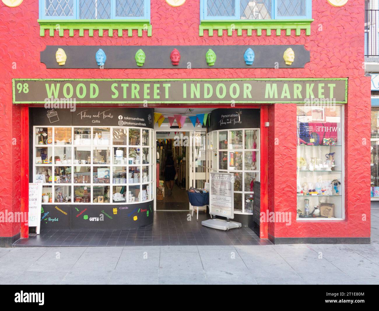 Mercato interno di Wood Street, Walthamstow, Londra, Inghilterra Foto Stock