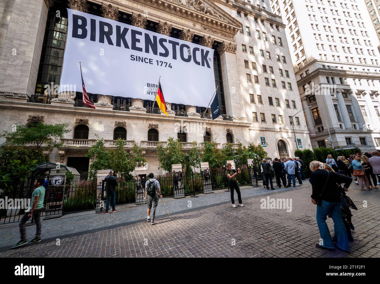 Scarpe birkenstock immagini e fotografie stock ad alta risoluzione Alamy