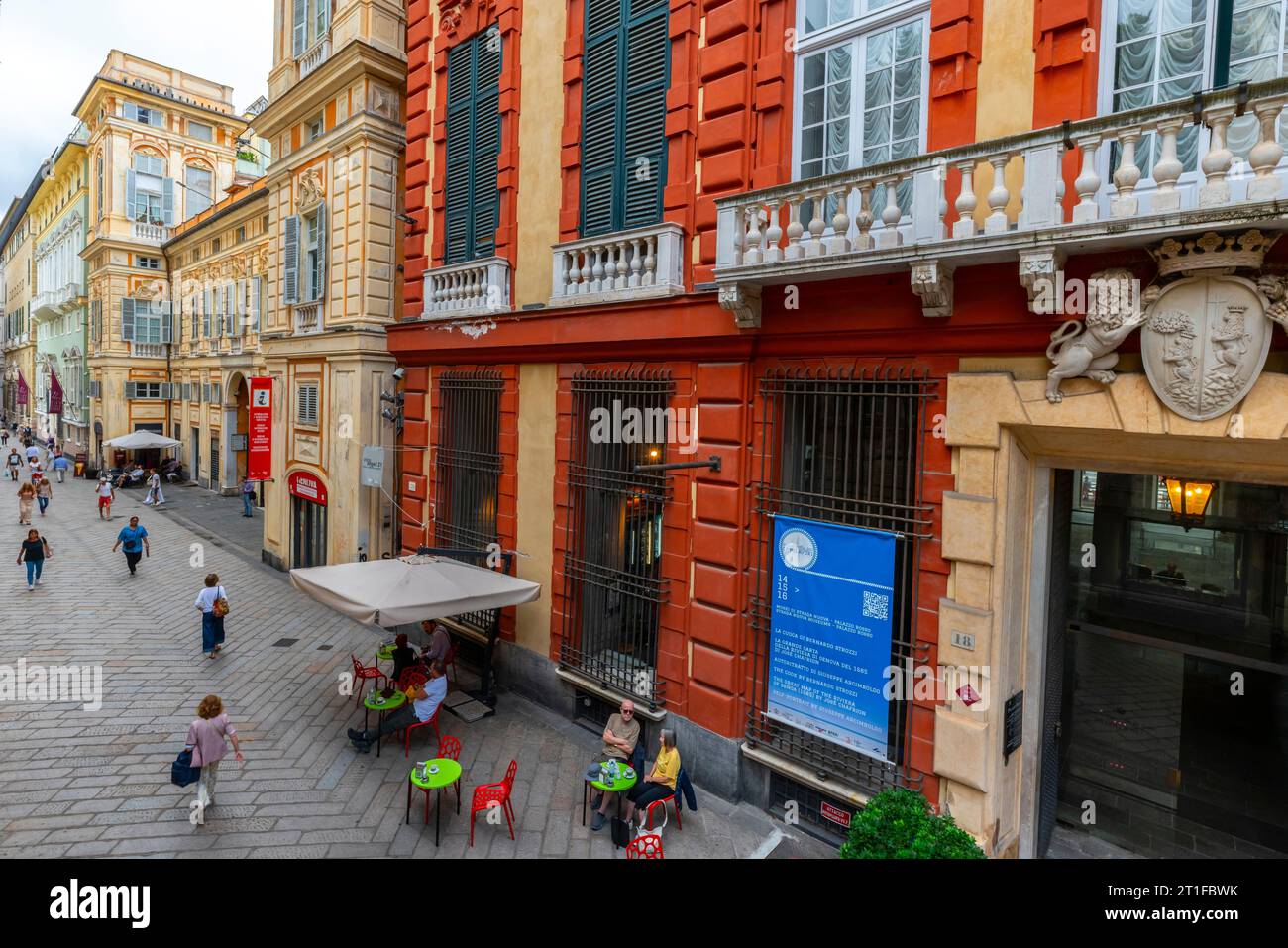 Palazzo Rosso detto anche Palazzo Brignole sale, è oggi un museo situato in via Garibaldi, nel centro storico di Genova. Liguria, Ital Foto Stock