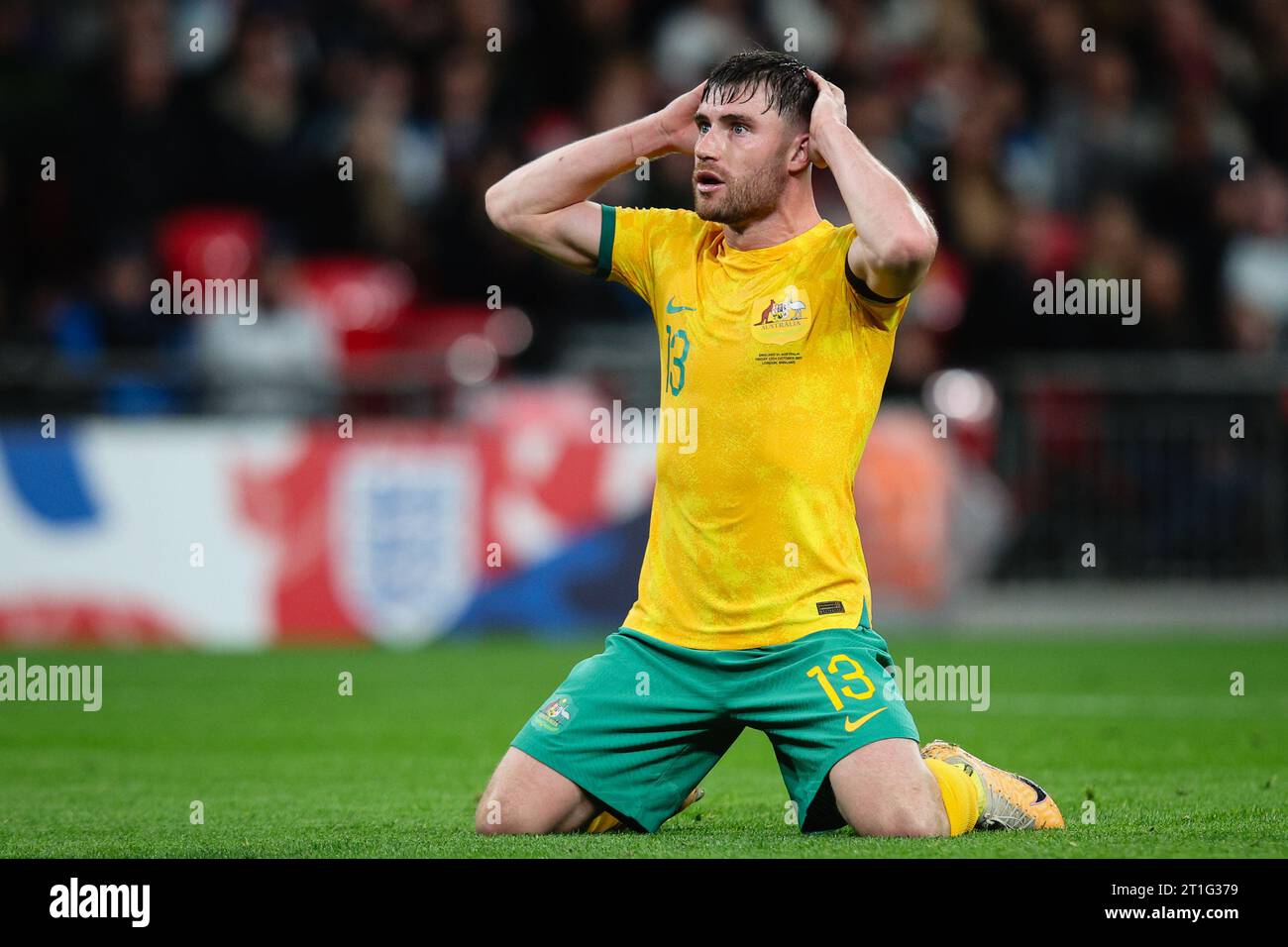 LONDRA, Regno Unito - 13 ottobre 2023: Ryan Strain dell'Australia reagisce a un'occasione persa durante l'amichevole internazionale tra Inghilterra e Australia allo stadio di Wembley (Credit: Craig Mercer/ Alamy Live News) Foto Stock