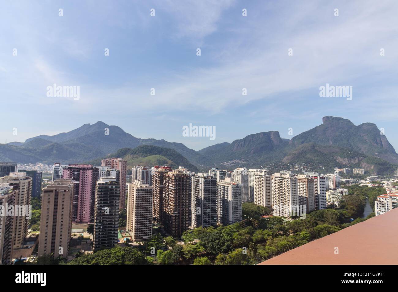 Vista della spiaggia di barra da Tijuca a Rio de Janeiro, Brasile. Foto Stock