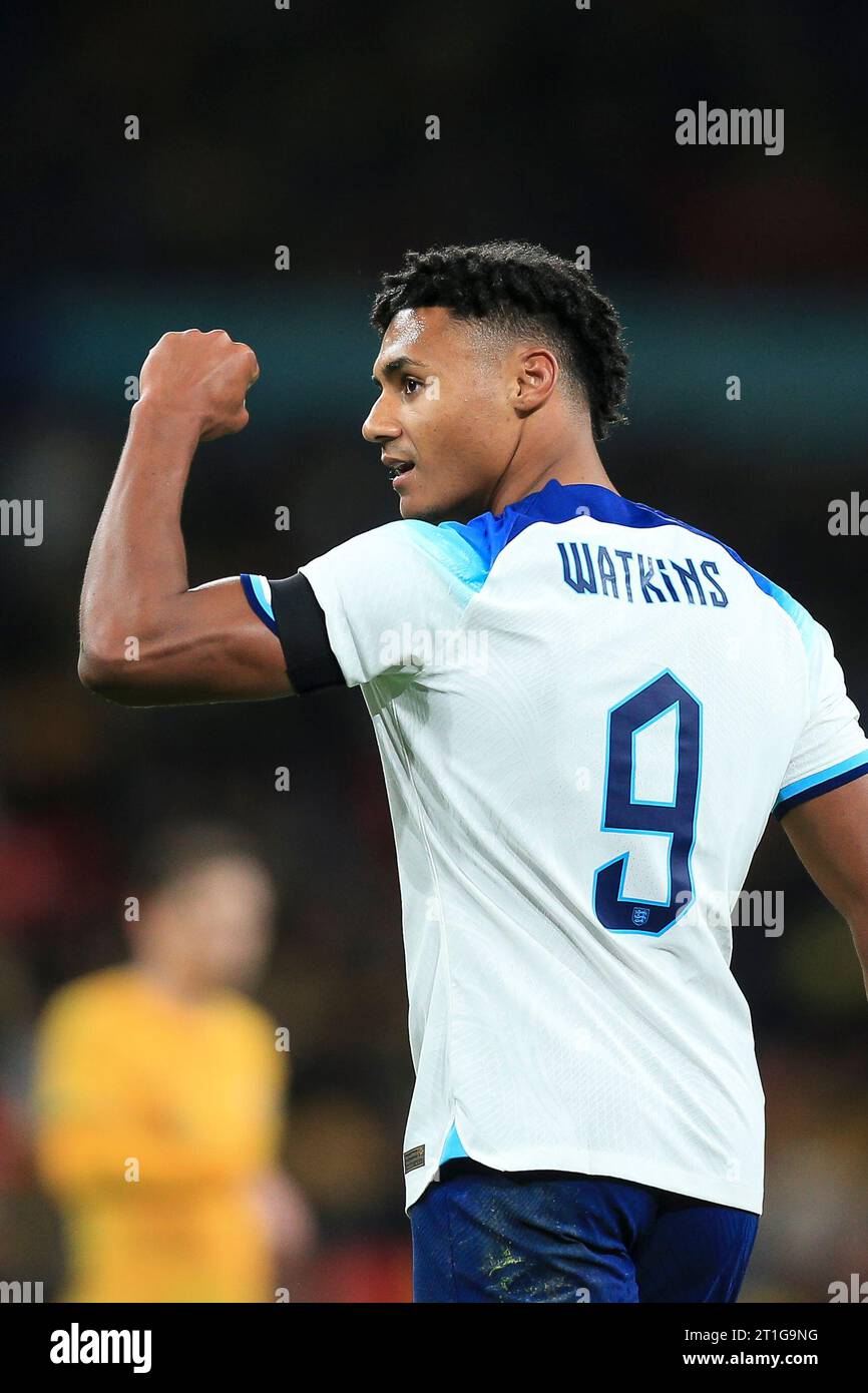 Londra, Regno Unito. 13 ottobre 2023. L'inglese Ollie Watkins festeggia dopo aver segnato il suo primo gol a raggiungere il punteggio di 1-0 durante l'amichevole internazionale tra Inghilterra e Australia al Wembley Stadium il 13 ottobre 2023 a Londra. (Foto di Daniel Chesterton/phcimages.com) Credit: PHC Images/Alamy Live News Foto Stock