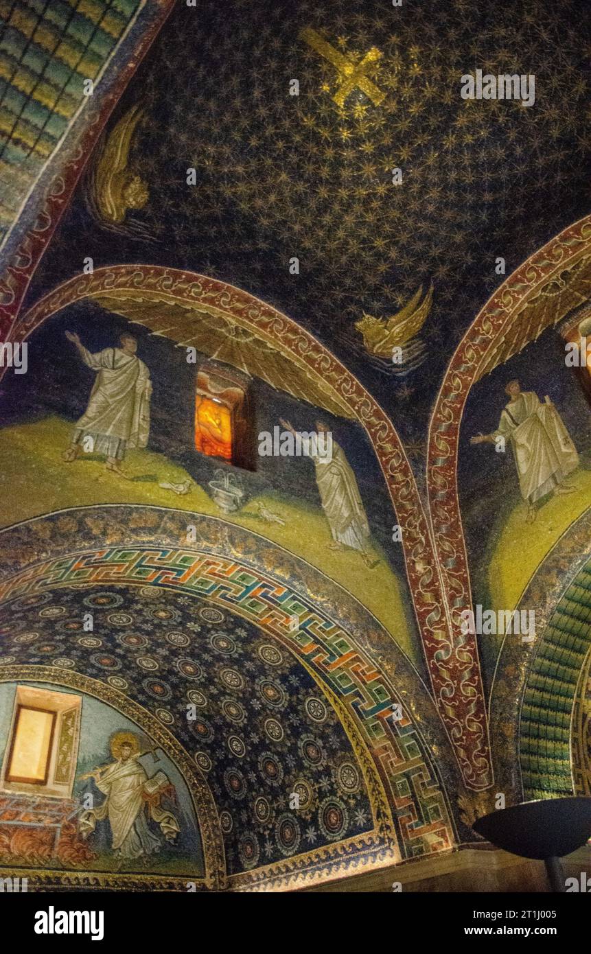 Tetto della Cappella Arcivescovile (o Cappella Arcivescovile), Cappella di Sant'Andrea o Cappella di San Andrea, Ravenna, Italia Foto Stock