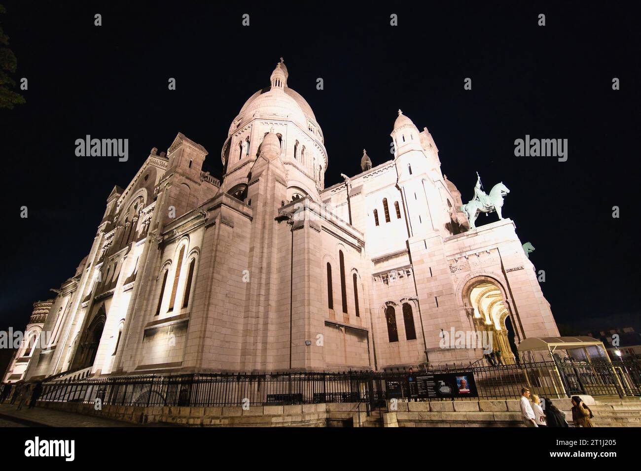 Parigi, Francia, foto di 17.09.2023 notti della Basilica del Sacro Cœur de Montmartre, Sacro cuore di Montmartre Foto Stock