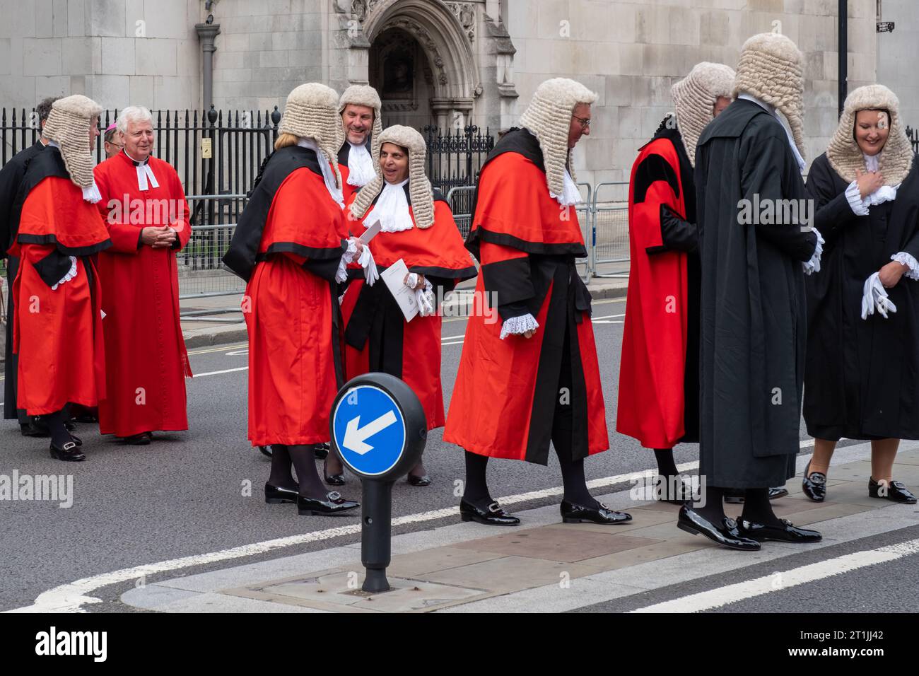 Lord Cancelliere della prima colazione. I giudici a piedi dall'Abbazia di Westminster alla Casa del Parlamento, il London REGNO UNITO. Foto Stock