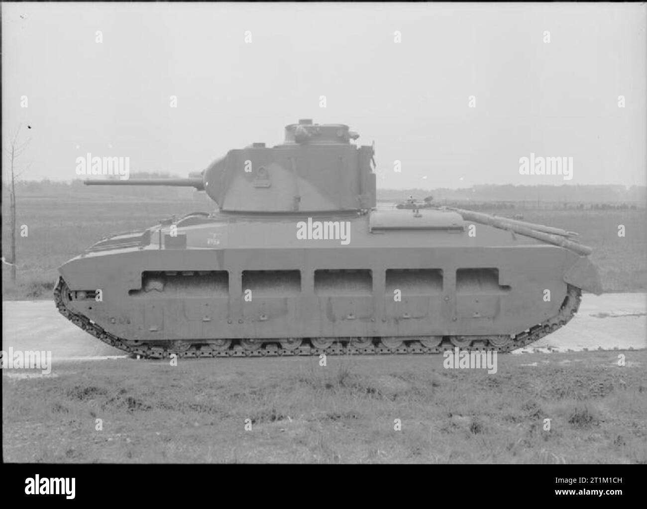 Carri inglesi e i carri da combattimento e le autoblinde 1939-45 serbatoio di fanteria Mk II Matilda (A12). La produzione iniziale del tipo. Foto Stock