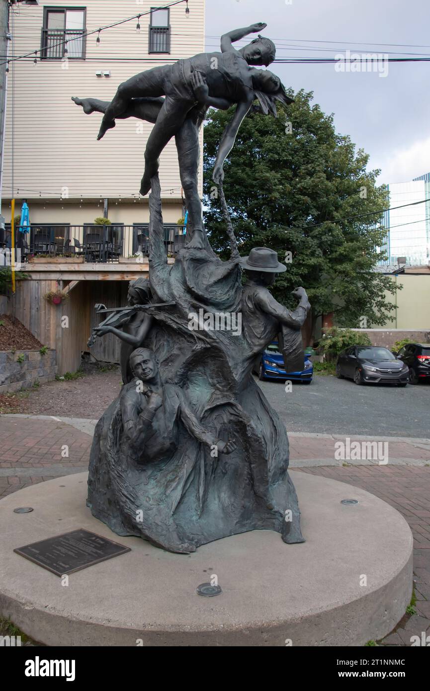 Una scultura del tempo in George Street a St. John's, Newfoundland & Labrador, Canada Foto Stock