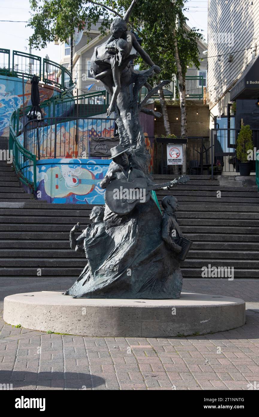 Una scultura del tempo in George Street a St. John's, Newfoundland & Labrador, Canada Foto Stock