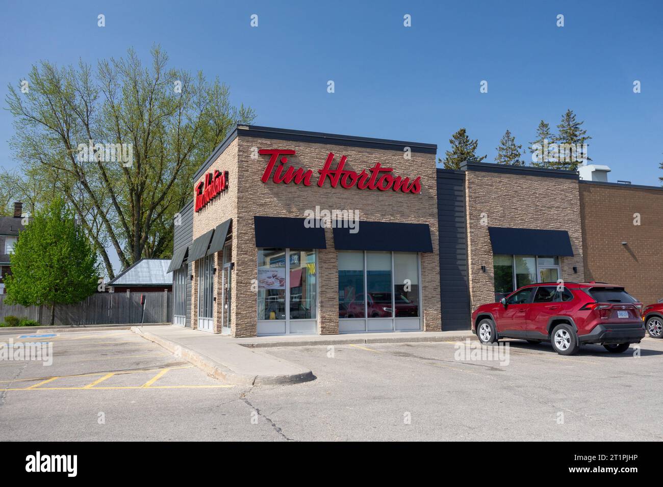 Tim Hortons Coffee and Donut Shop a Listowel, Ontario, Canada Foto Stock