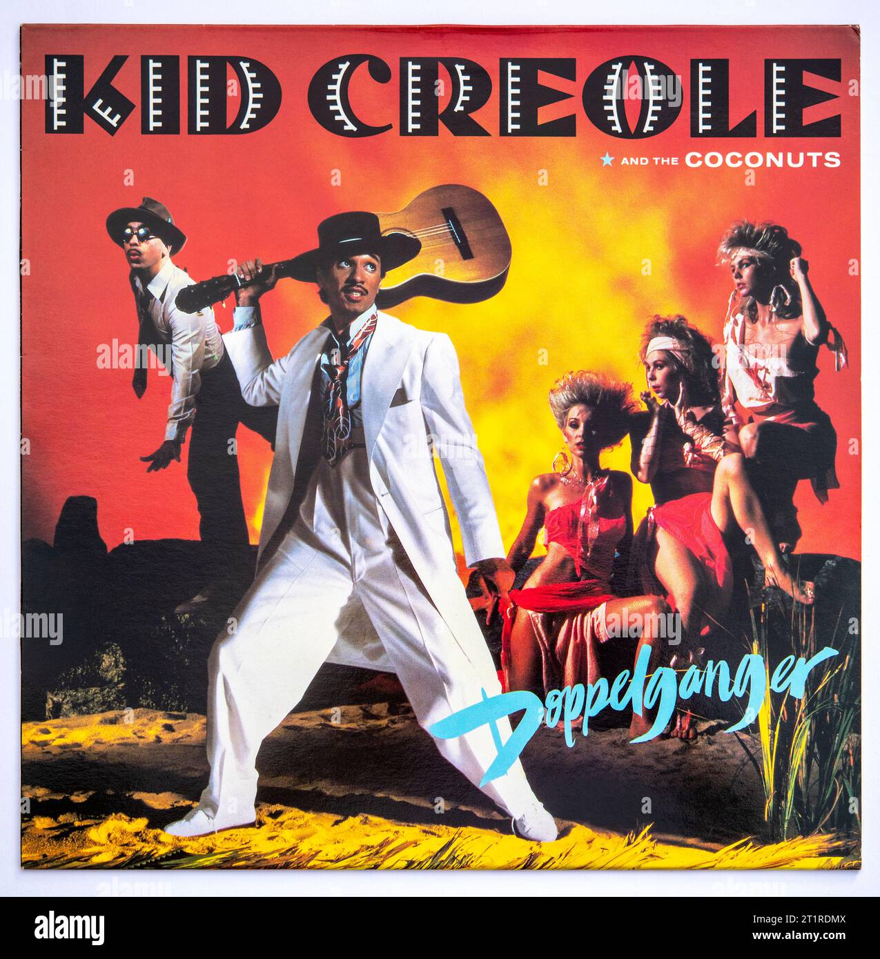 Cover LP di Doppelganger, il quarto album dei Kid Creole and the Coconuts, pubblicato nel 1983 Foto Stock