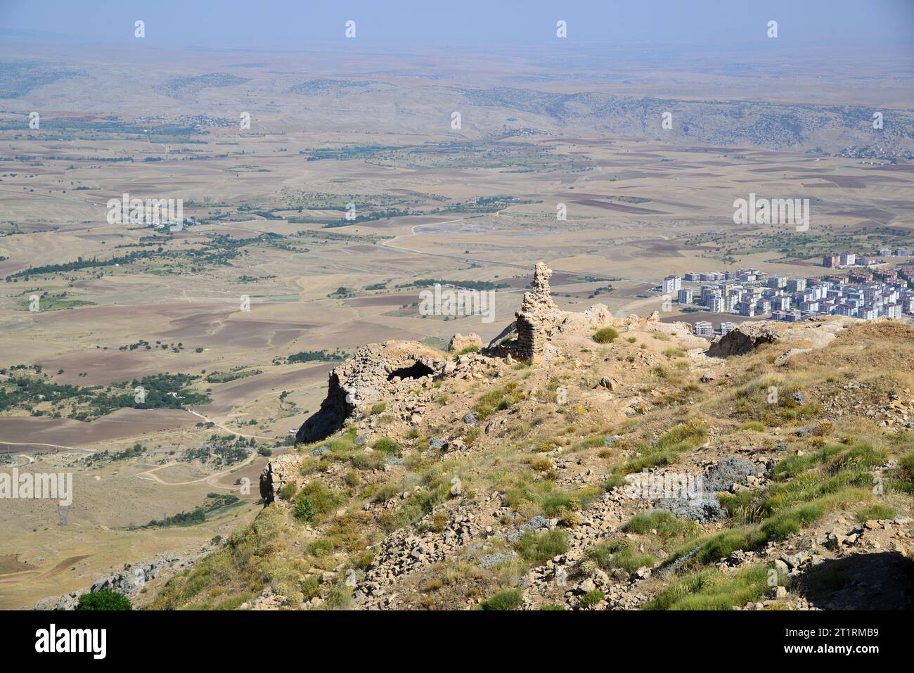 Rovine del monastero della Vergine Maria e insediamento del profeta Zulkuf a Ergani, Turchia. Foto Stock