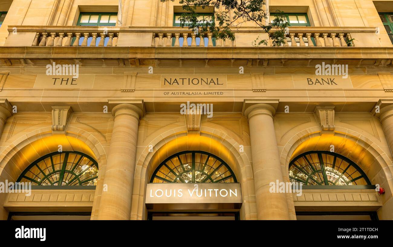 Negozio di abbigliamento Lois Vuitton nel CBD di Brisbane, Queensland, Australia Foto Stock
