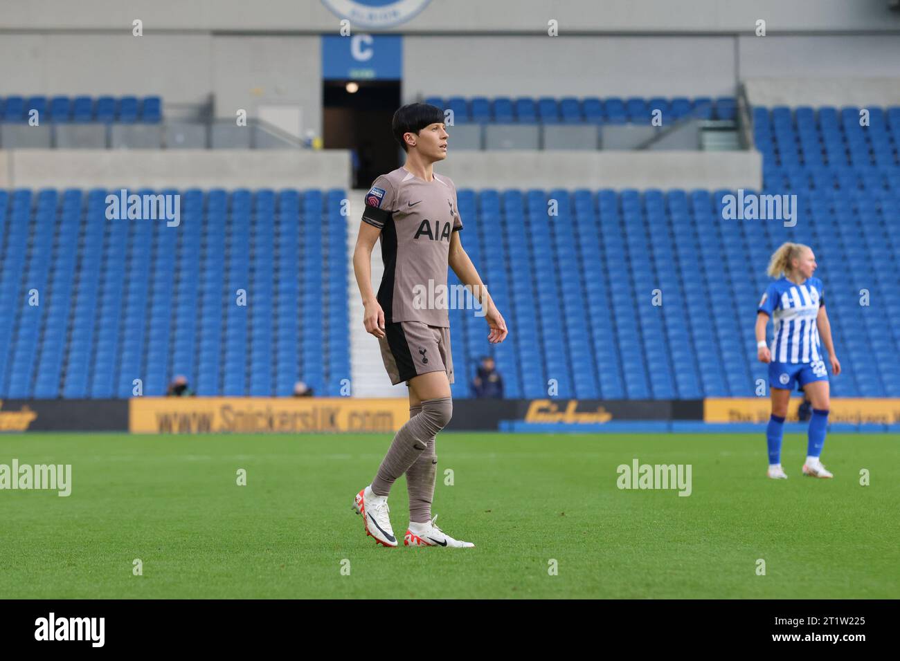 Brighton, Regno Unito. 15 ottobre 2023. Brighton, Inghilterra, 15 ottobre 2023: Ashleigh Neville (29 Tottenham Hotspur) durante la partita WSL tra Brighton & Hove Albion e Tottenham all'Amex Stadium di Brighton, Inghilterra, il 15 ottobre 2023. (Bettina Weissensteiner/SPP) credito: SPP Sport Press Photo. /Alamy Live News Foto Stock