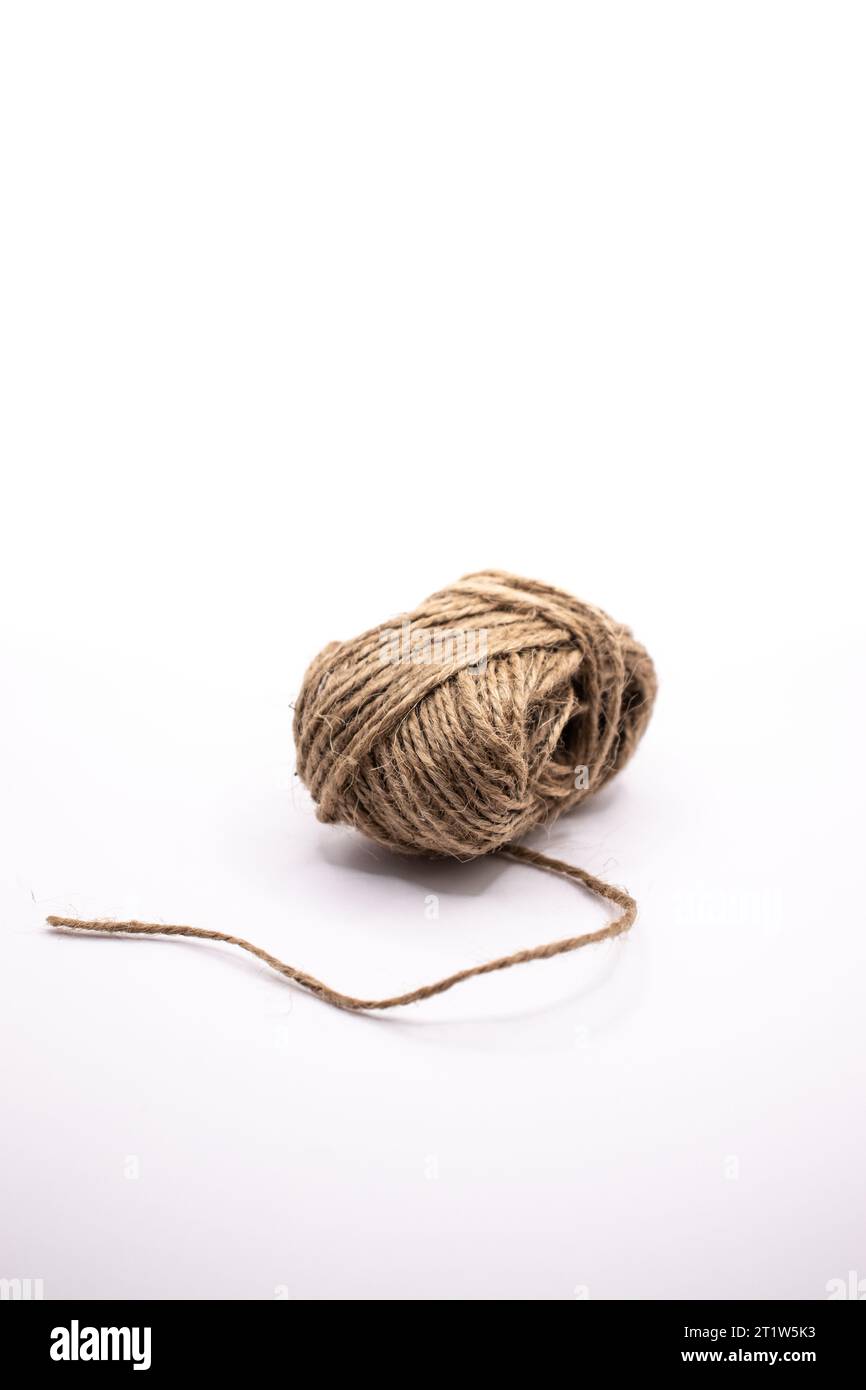 Needle thread and knot immagini e fotografie stock ad alta risoluzione ...