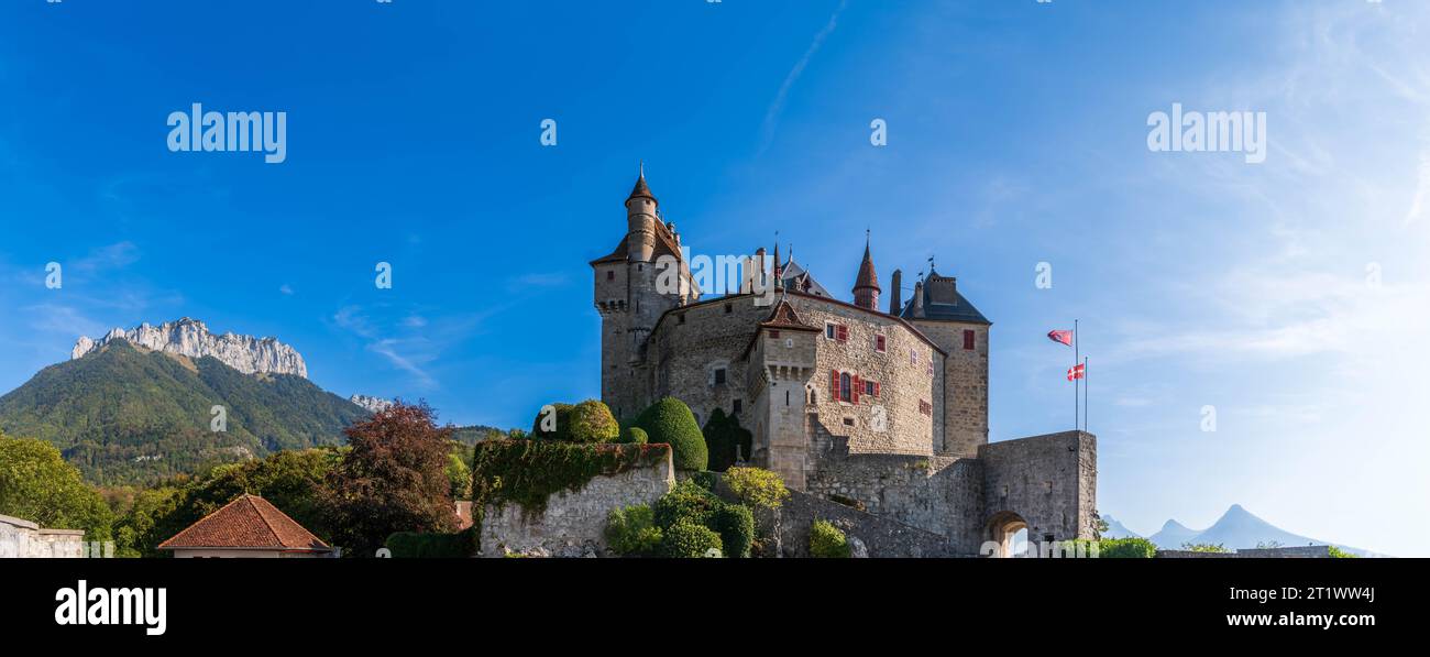 Castello di Menthon-Saint-Bernard, in alta Savoia, Francia Foto Stock