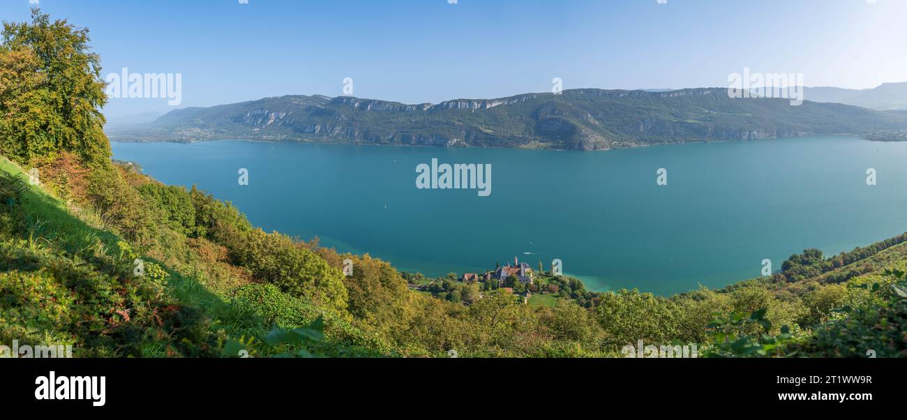 Vista panoramica del lago di Bourget, Savoie, Francia Foto Stock