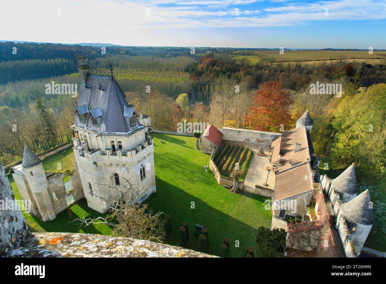 Vez (Francia settentrionale): Il donjon, edificio registrato come National Historic Landmark (monumento storico francese) Foto Stock