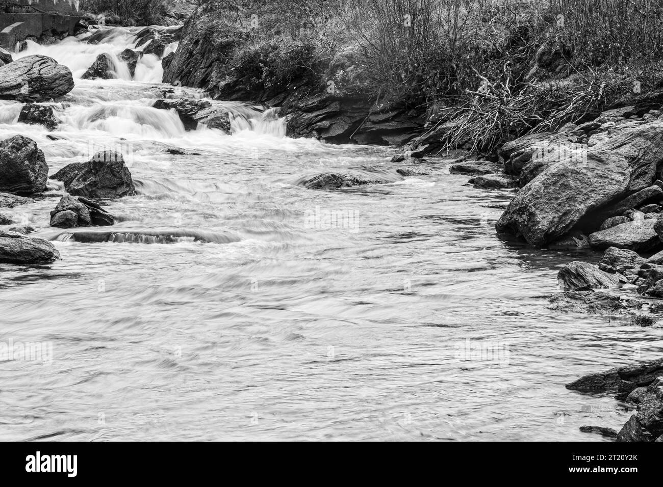 Fiume che scorre Foto Stock