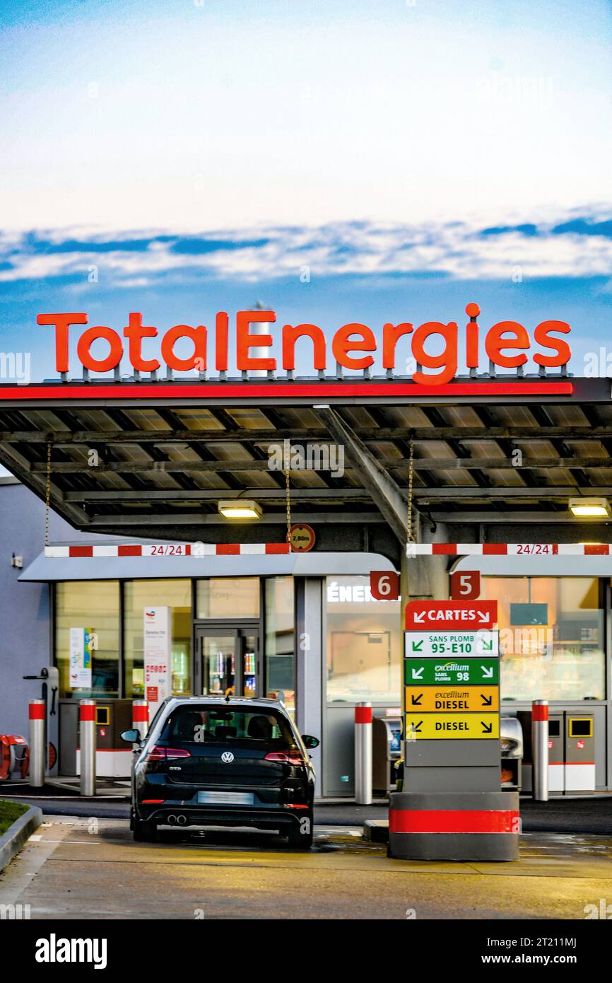 Stazione di servizio Total Energies Foto Stock