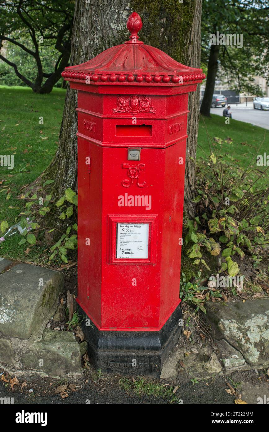 Un insolito box esagonale vittoriano fu eretto nel 1867 a Buxton, Derbyshire, Inghilterra Foto Stock