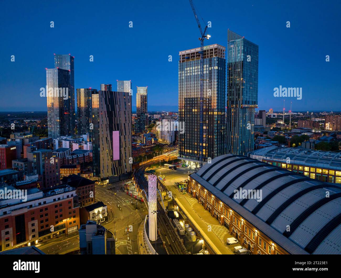 Skyline di Manchester la mattina presto Foto Stock
