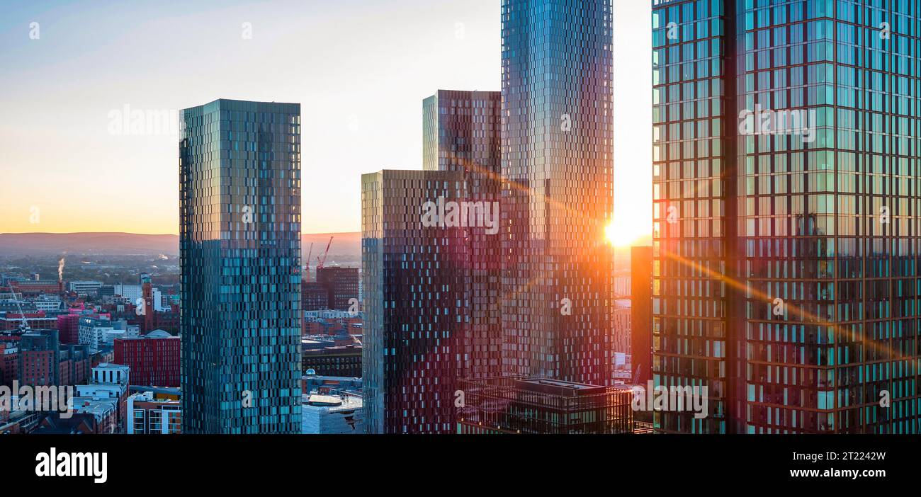Skyline di Manchester la mattina presto Foto Stock