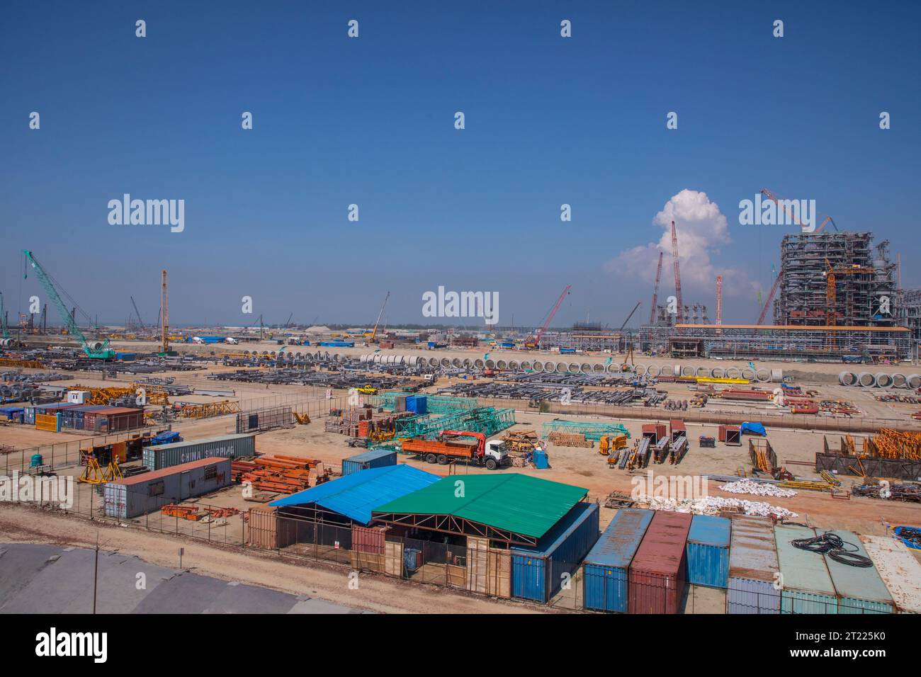 La centrale elettrica di Matarbari è una centrale elettrica a carbone da 1.200 megawatt (2x600) in costruzione a Maheshkhali Upazila del distretto di Cox Bazar in so Foto Stock