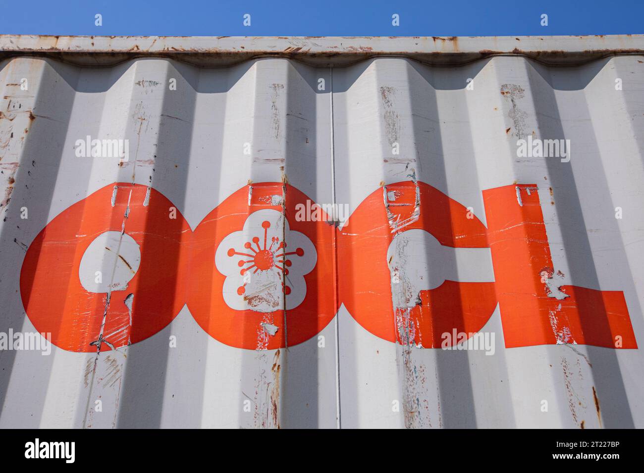 Un container il porto di Chittagong, Chottogram, Bangladesh. Foto Stock