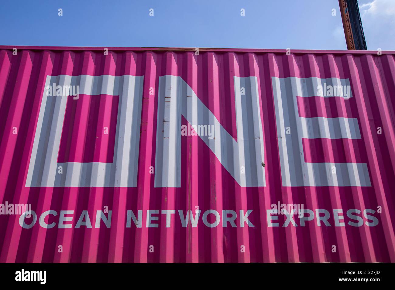 Un container il porto di Chittagong, Chottogram, Bangladesh. Foto Stock