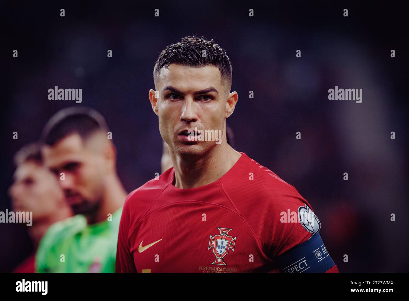 Cristiano Ronaldo durante la partita di qualificazione a UEFA Euro 2024 tra le squadre nazionali di Portogallo e Slovacchia all'Estadio do Dragao, Porto. (Maciej Rogowsk Foto Stock