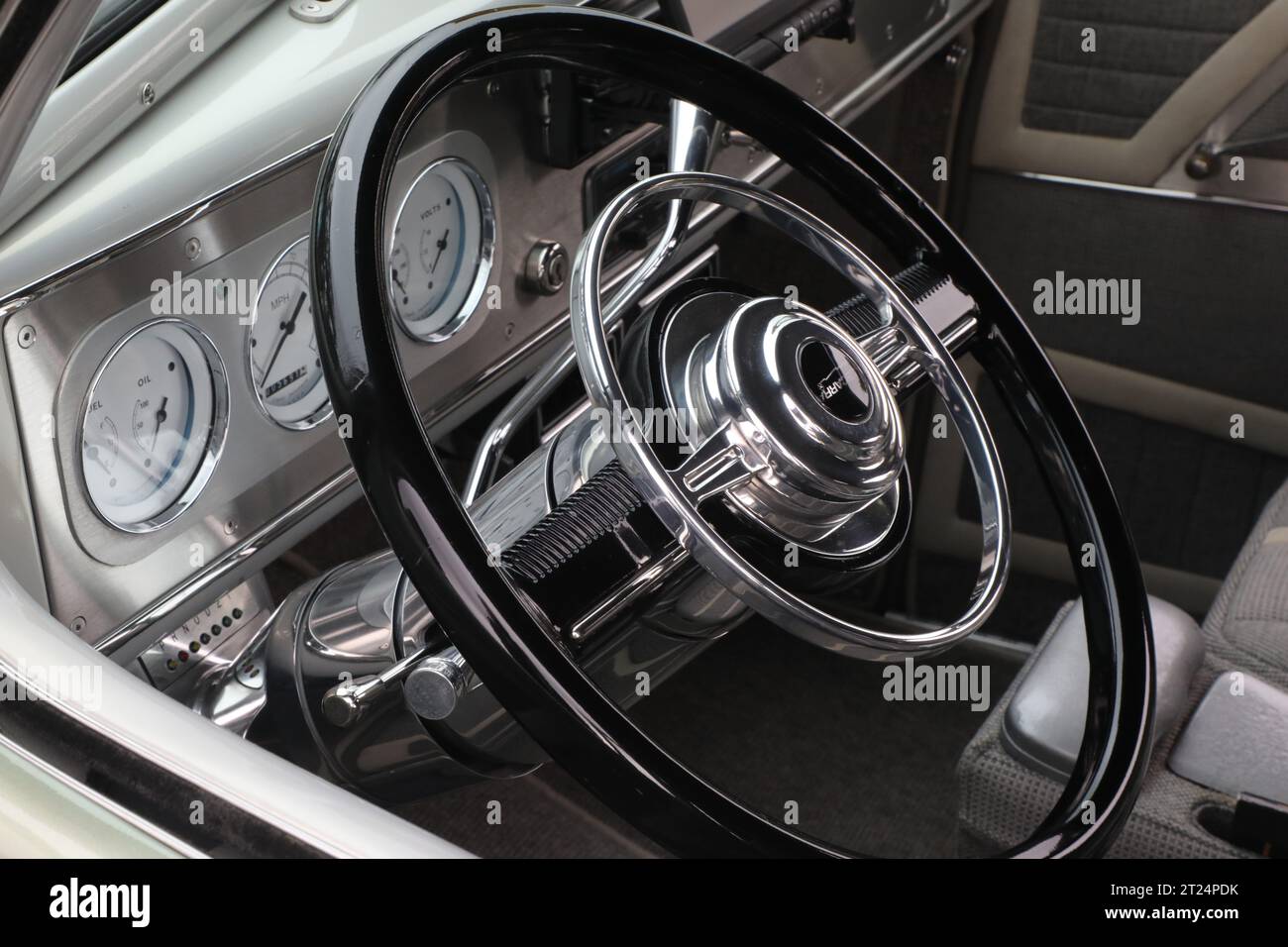 1937 berlina Touring Oldsmobile a quattro porte Foto Stock