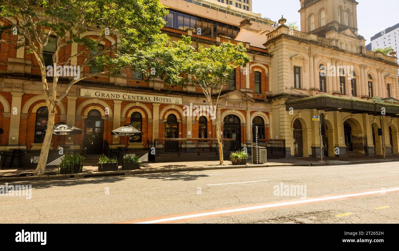 Grand Central Hotel situato vicino alla stazione ferroviaria nel CBD di Brisbane, Queensland, Australia Foto Stock