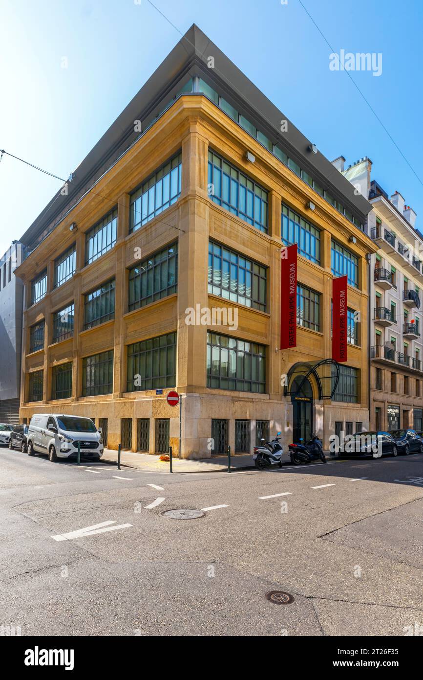 Il Museo Patek Philippe si trova nel cuore del quartiere Plainpalais. Il museo raccoglie la più prestigiosa collezione di orologi, auto musicali Foto Stock