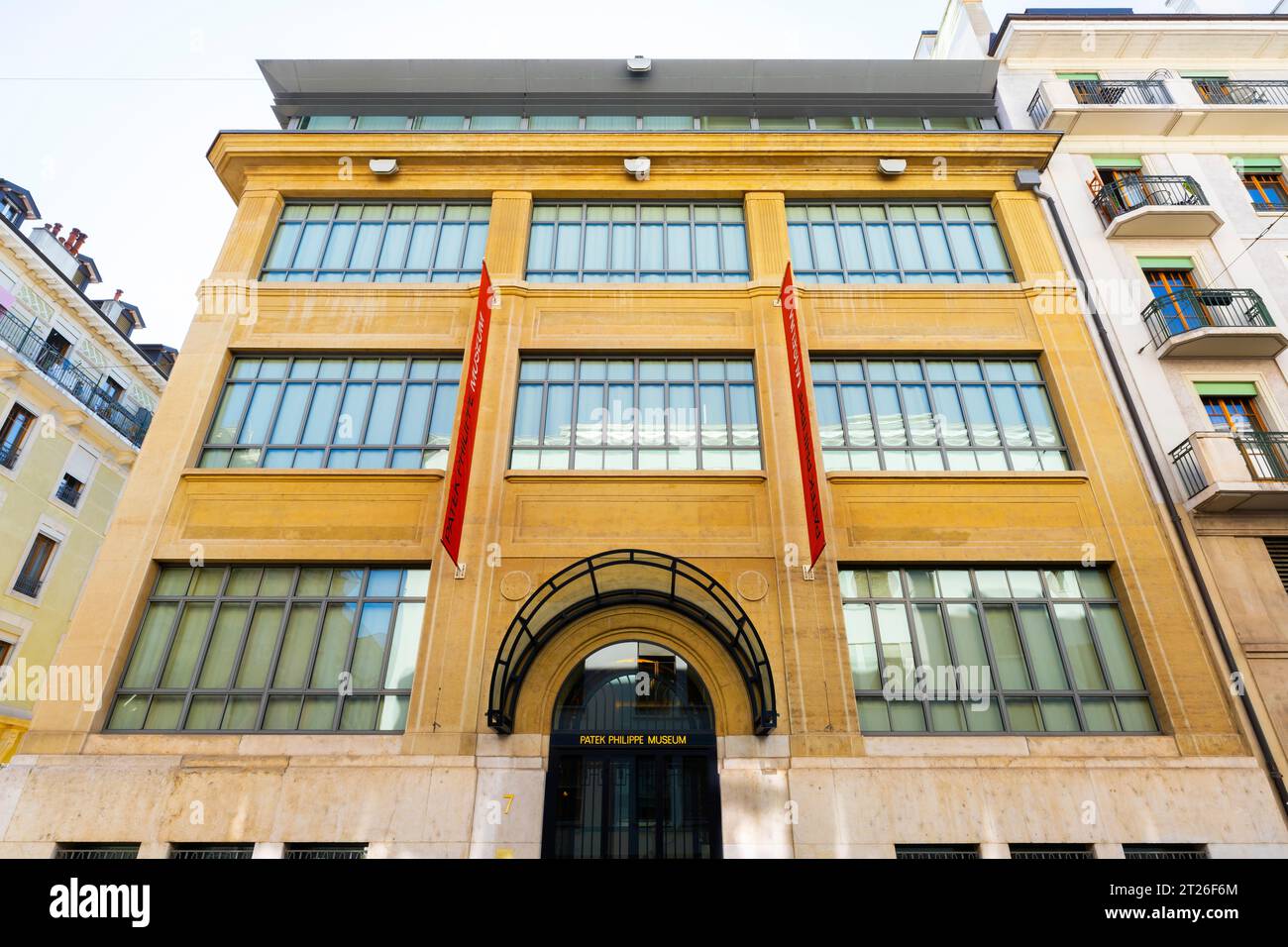 Il Museo Patek Philippe si trova nel cuore del quartiere Plainpalais. Il museo raccoglie la più prestigiosa collezione di orologi, auto musicali Foto Stock