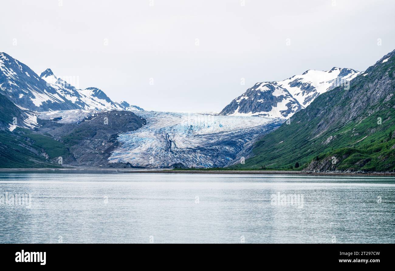 Il ghiacciaio Reid è lungo 18 chilometri circa e termina a Reid Inlet, Glacier Bay National Park and Preserve, Alaska, Stati Uniti. Foto Stock
