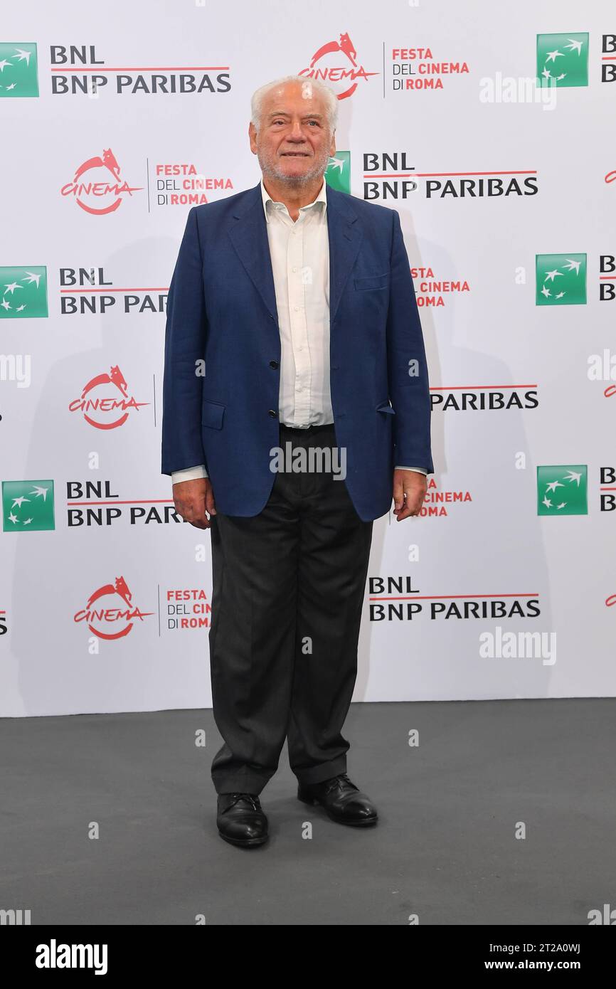 Roma, Italia. 18 ottobre 2023. Roma, Roma Film Fest 2023. Festival del Cinema di Roma. Film Photocall c'è ancora domani. Nella foto : Giorgio Colangeli Credit: Independent Photo Agency/Alamy Live News Foto Stock