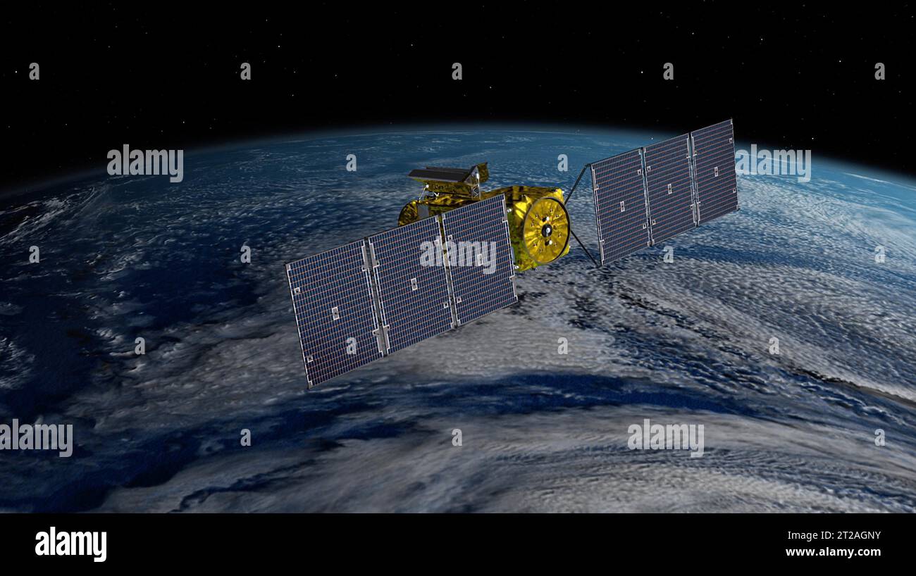 . Satellite SWOT con array solari in visualizzazione completa (illustrazione). Questa figura mostra il satellite SWOT (Surface Water and Ocean Topography) con array solari completamente distribuiti. Disposte sui lati opposti del bus della navicella spaziale, i due array rimarranno puntati verso il Sole tramite piccoli motori per fornire 8 kilowatt di potenza; la navicella spaziale ha un fabbisogno totale di energia di 1,5 kilowatt. Gli array misurano 48,8 piedi (14,9 metri) di lunghezza con un'area di 335 piedi quadrati (31 metri quadrati). SWOT effettuerà indagini globali sull'acqua sulla superficie terrestre. Misurando la sua altezza, i ricercatori possono tracciare la V Foto Stock