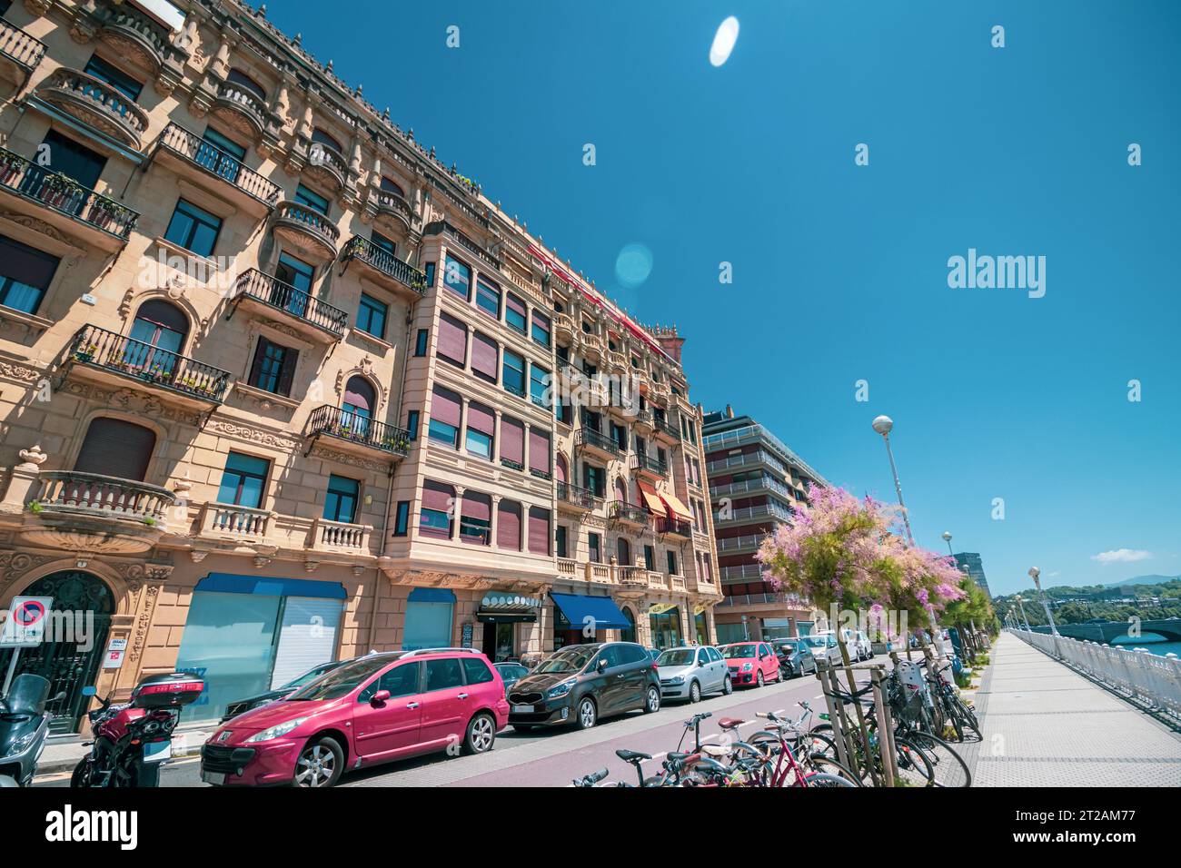 Architettura tipica della città di San Sebastián in Spagna Foto Stock