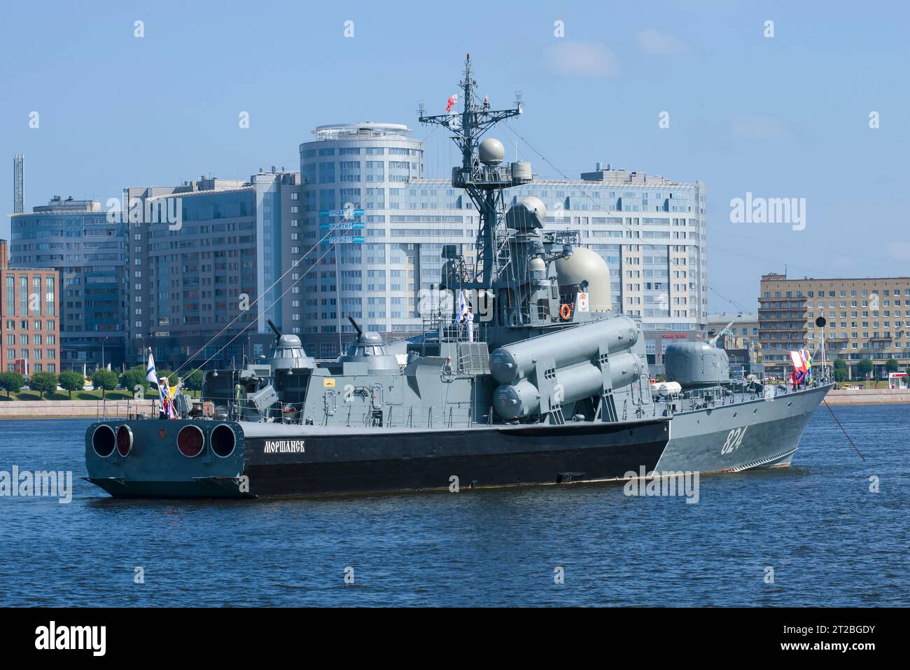 ST. PIETROBURGO, RUSSIA - 13 AGOSTO 2018: Il razzo R-293 "Morshansk" da vicino nella zona acquatica di Neva. Navy Day a St. Petersburg Foto Stock