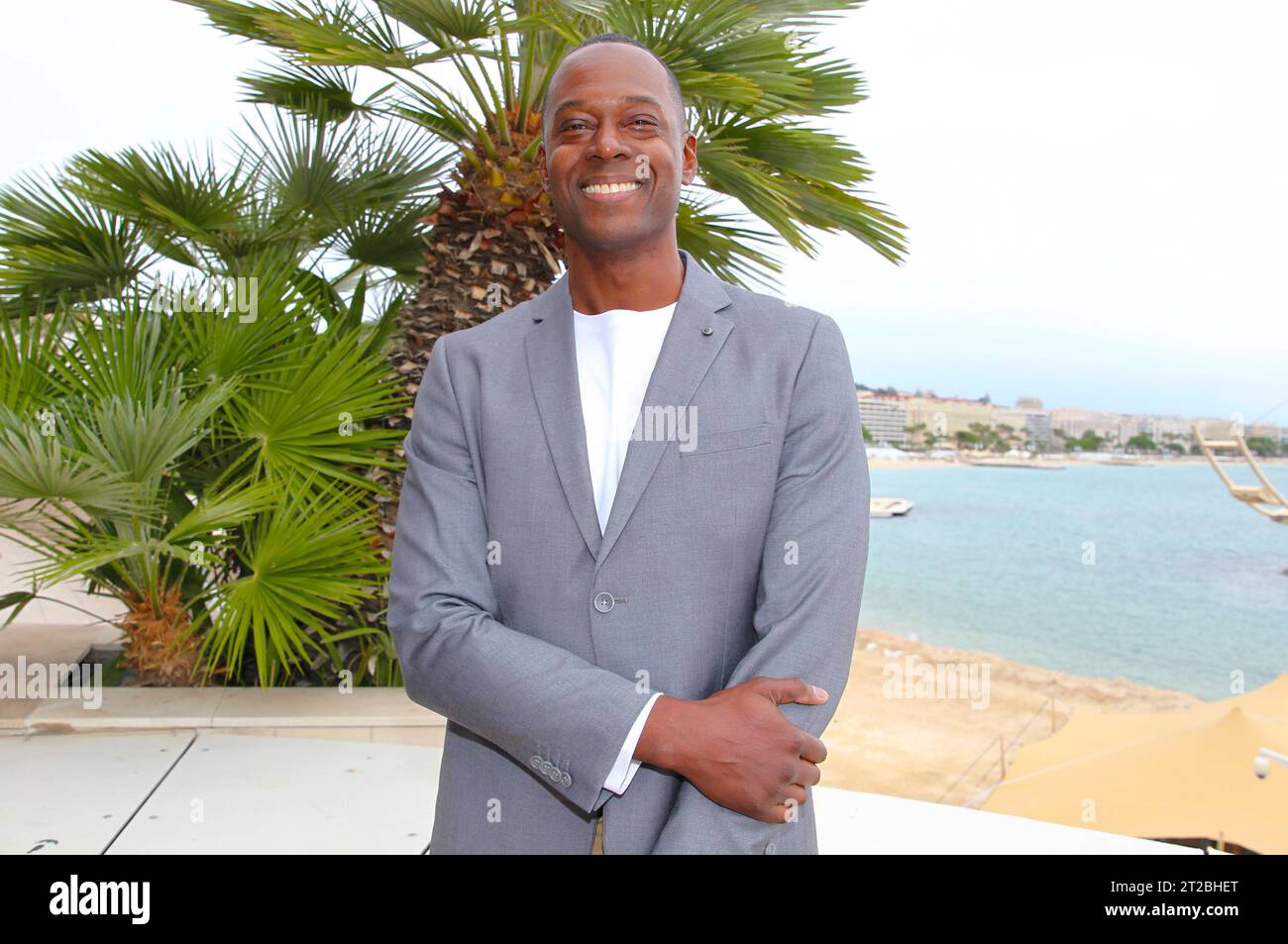 Cannes, Francia - 18 ottobre 2023: ANNUNCIATI I VINCITORI DEL MIPCOM CANNES DIVERSIFY TV AWARDS con Patrice Jecrois. Mandoga Media Germany, MIPTV, RX MIPCOM/MIPJUNIOR Cannes - The World Greatest Gathering of TV & Entertainment Executives *** Cannes, Francia 18 ottobre 2023 I VINCITORI DEL MIPCOM CANNES DIVERSIFY TV AWARDS ANNUNCIATI con Patrice Jecrois Mandoga Media Germany, MIPTV, RX MIPJUNIOR Cannes The World Greatest Gathering of TV Entertainment Executives credito: Imago/Alamy Live News Foto Stock