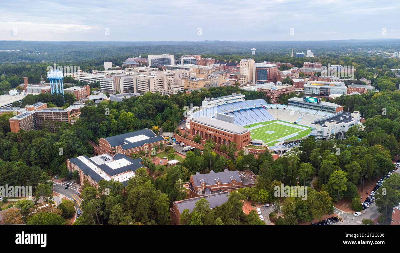 Chapel Hill, North Carolina - 6 ottobre 2023: Kenan Stadium, sede della squadra di football dei Tar Heels della University of North Carolina. Foto Stock