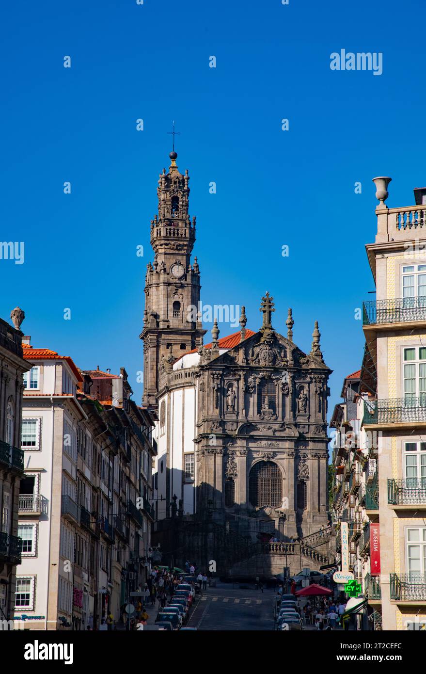 Chiesa e Torre di Igreja dos Clérigos, Porto, Portogallo Foto Stock