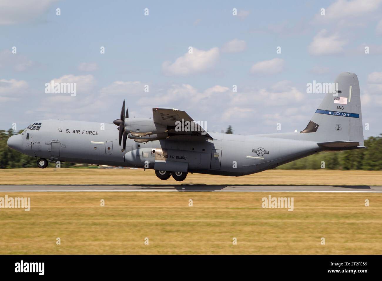 Texas Air National Guard C-130J-30 Super Hercules in partenza da Hohn Air base, Germania. Foto Stock