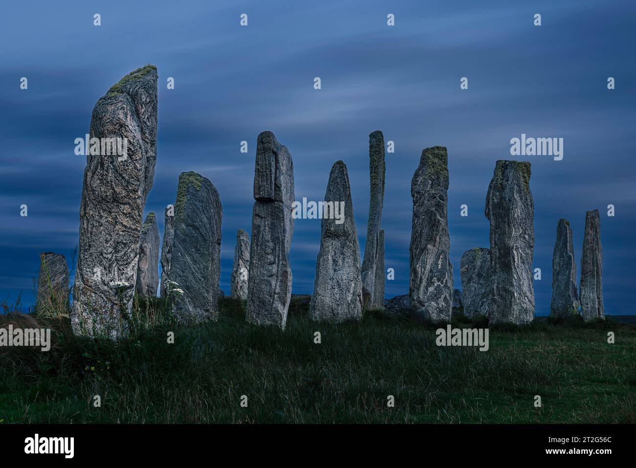Le pietre di Callanish sono un misterioso e maestoso cerchio di pietre megalitiche sull'isola di Lewis nelle Ebridi esterne della Scozia. Foto Stock
