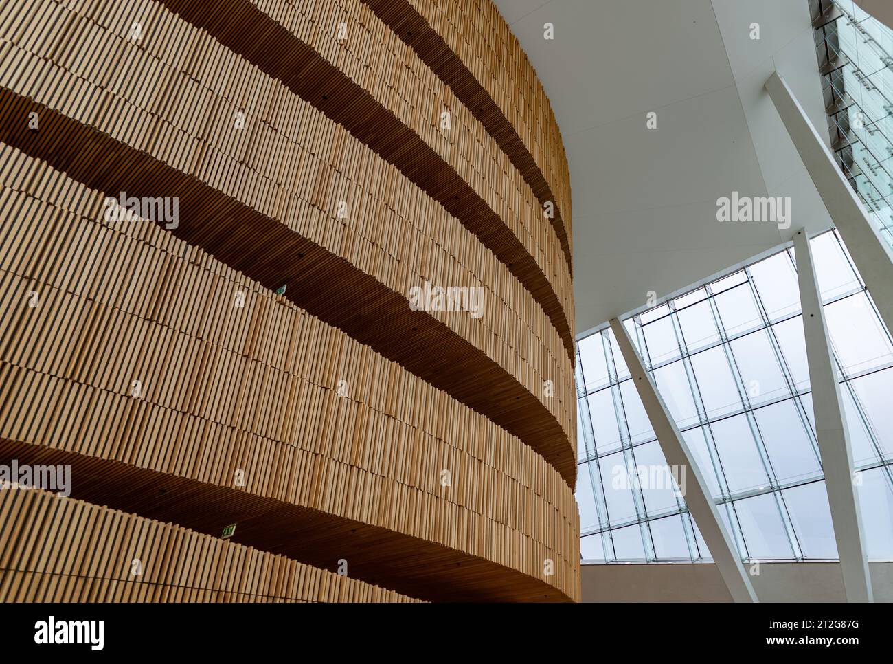 Una foto del design degli interni del Teatro dell'Opera di Oslo. Foto Stock