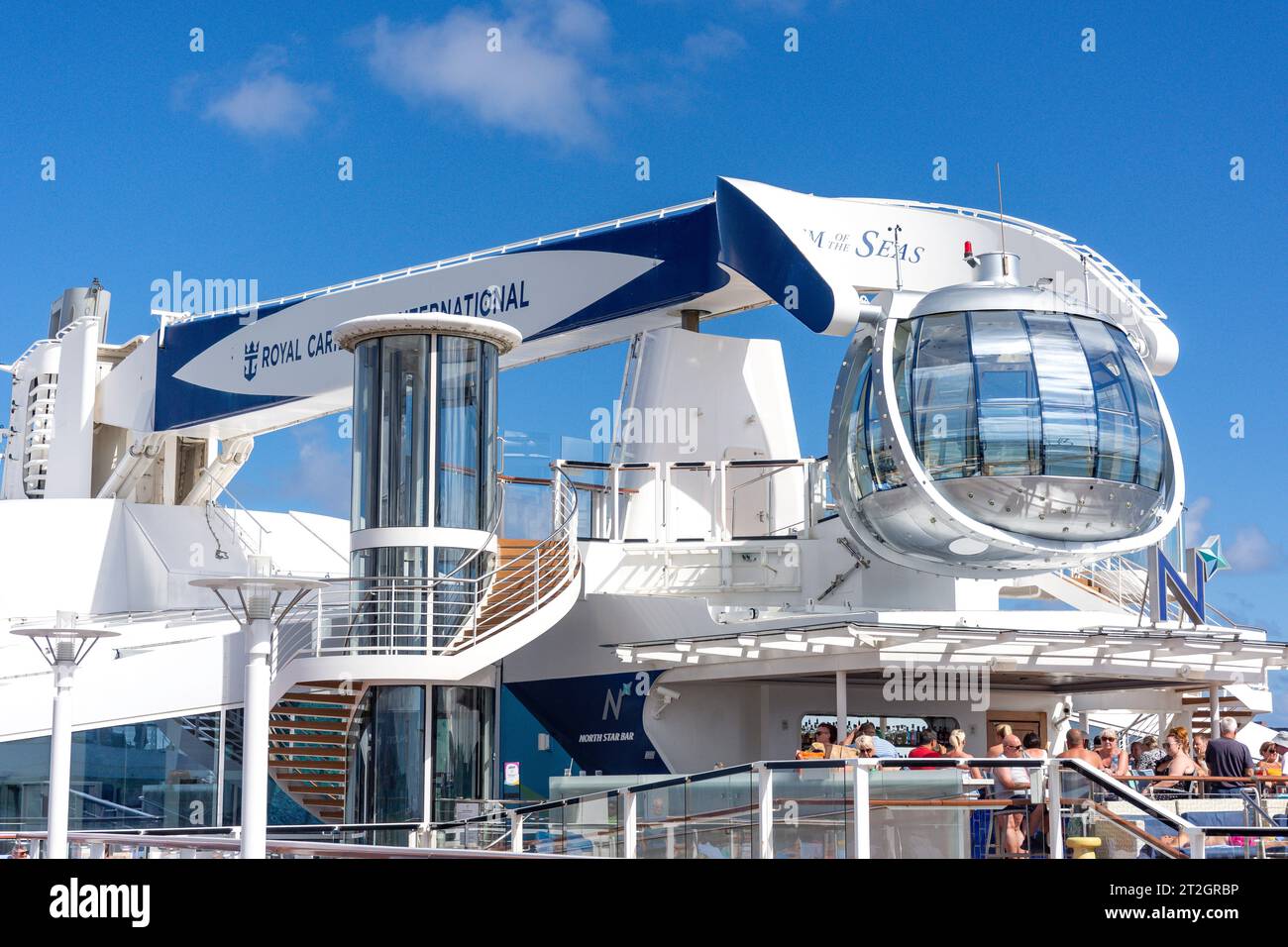 Giro aereo POV North Star sulla nave da crociera Royal Caribbean "Anthem of the Seas", Las Palmas de Gran Canaria, Gran Canaria, Isole Canarie, Spagna Foto Stock