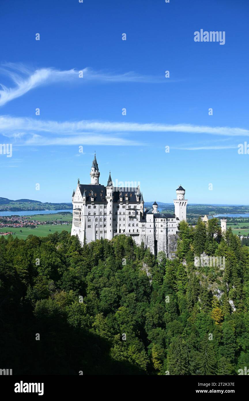 Castello di Neuschwanstein nel Allgäu bavarese vicino a Füssen, Germania Foto Stock