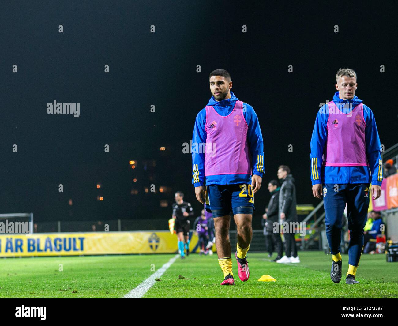 Falkenberg, Svezia. 13 ottobre 2023. Omar Faraj (20), svedese, ha visto il riscaldamento durante il match di qualificazione U21 EURO tra Svezia e Moldavia al Falcon non-alcolico Arena di Falkenberg. (Foto: Gonzales Photo - Amanda Persson). Foto Stock